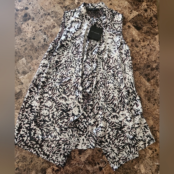 St. John Tops - St John Silk Blend Burn Out Sleeveless Blouse